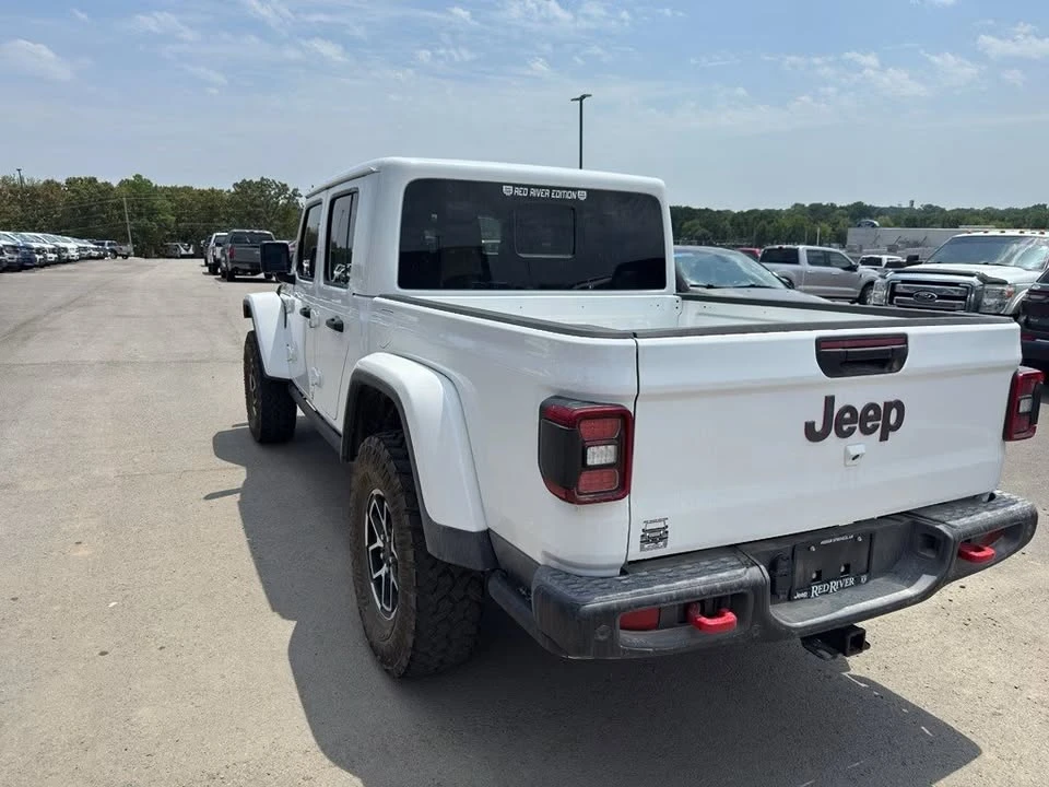 2025 Jeep JT Gladiator - Image 7 of 15