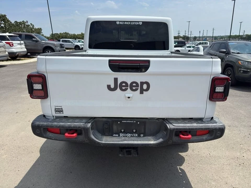 2025 Jeep JT Gladiator - Image 6 of 15