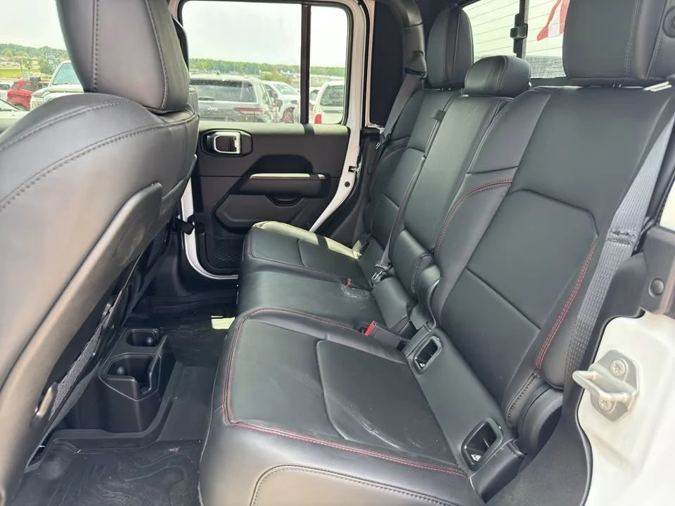 2025 Jeep JT Gladiator - Image 9 of 15