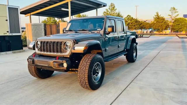 2025 Jeep Gladiator Rubicon X
