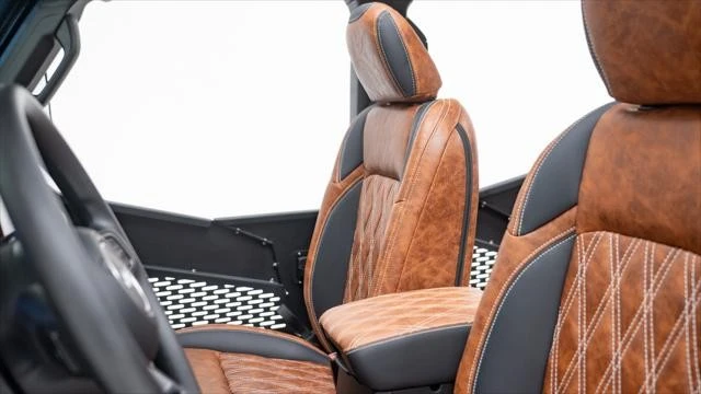 2025 Jeep JT Gladiator - Image 14 of 21