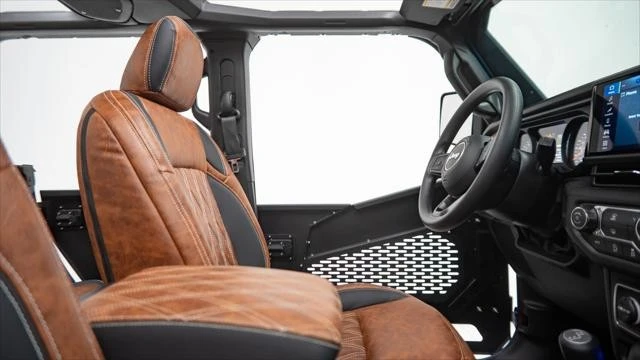 2025 Jeep JT Gladiator - Image 11 of 21