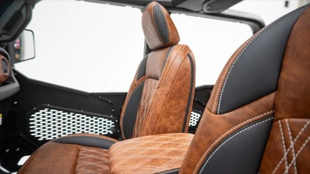 2025 Jeep JT Gladiator - Image 13 of 21