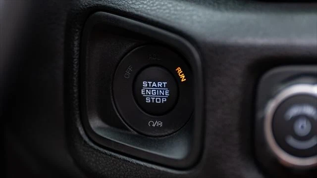 2025 Jeep JT Gladiator - Image 8 of 21