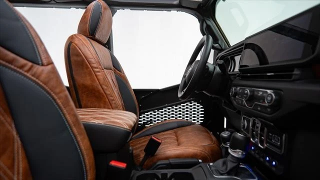 2025 Jeep JT Gladiator - Image 14 of 21