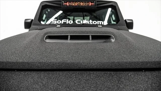 2025 Jeep JT Gladiator - Image 10 of 21