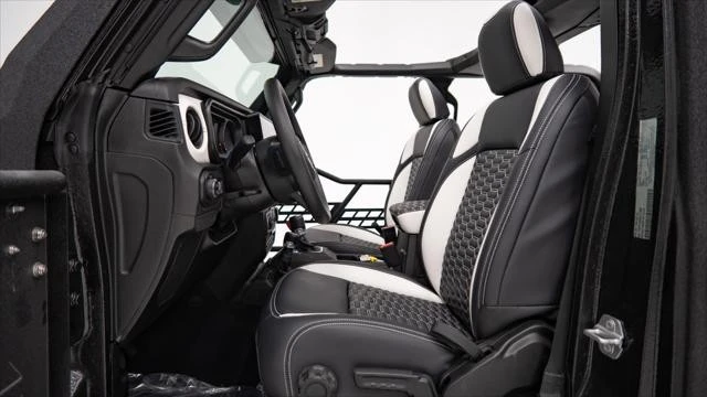 2025 Jeep JT Gladiator - Image 19 of 21