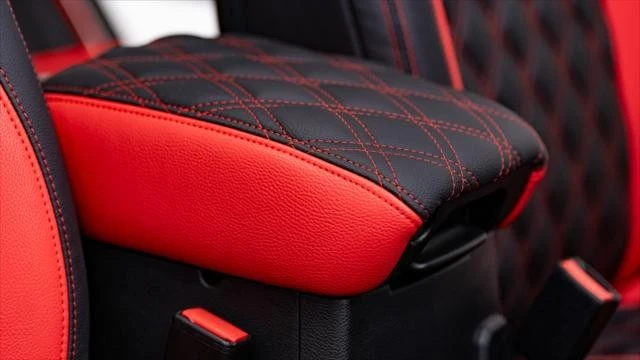 2025 Jeep JT Gladiator - Image 20 of 21