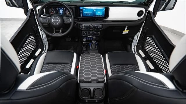 2025 Jeep JT Gladiator - Image 2 of 21