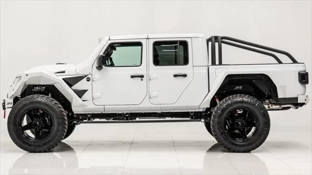 2025 Jeep JT Gladiator - Image 9 of 21