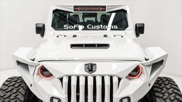 2025 Jeep JT Gladiator - Image 11 of 21