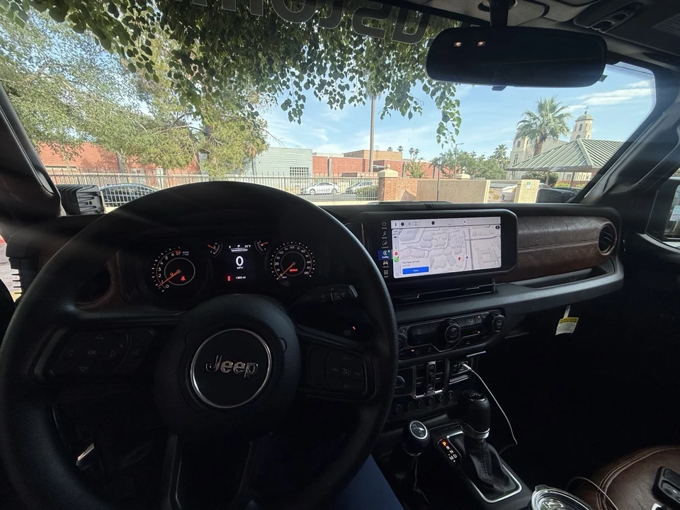 2025 Jeep - Image 13 of 21