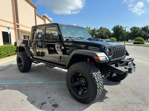 2025 Jeep Gladiator Sport
