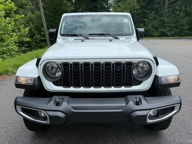 2025 Jeep JT Gladiator - Image 4 of 21