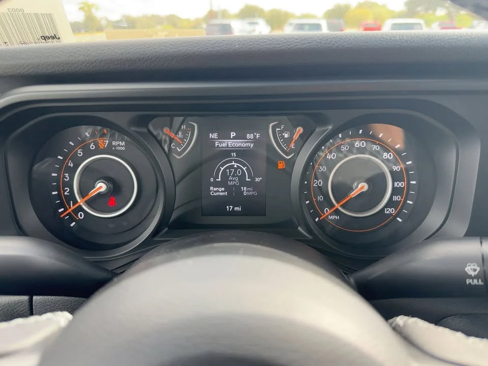 2025 Jeep JT Gladiator - Image 17 of 20
