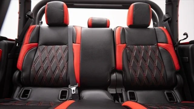 2025 Jeep JT Gladiator - Image 20 of 21