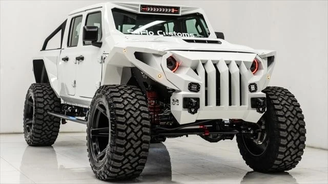 2025 Jeep JT Gladiator - Image 9 of 21