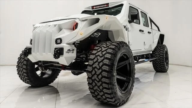 2025 Jeep JT Gladiator - Image 13 of 21