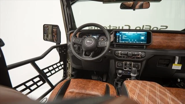 2025 Jeep JT Gladiator - Image 17 of 21