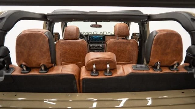 2025 Jeep JT Gladiator - Image 17 of 21