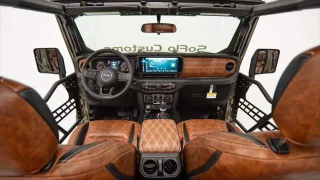 2025 Jeep JT Gladiator - Image 15 of 21