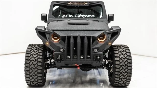 2025 Jeep JT Gladiator - Image 17 of 21