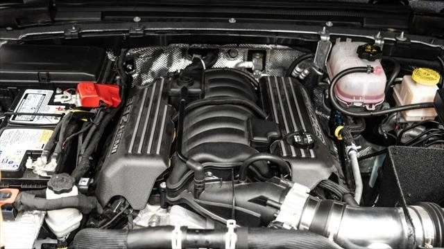 2025 Jeep JT Gladiator - Image 20 of 21