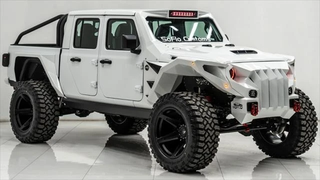 2025 Jeep JT Gladiator - Image 7 of 21