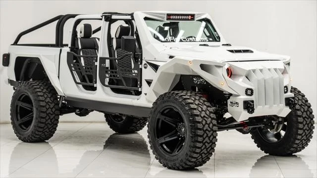2025 Jeep JT Gladiator - Image 2 of 21