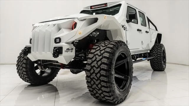 2025 Jeep JT Gladiator - Image 11 of 21