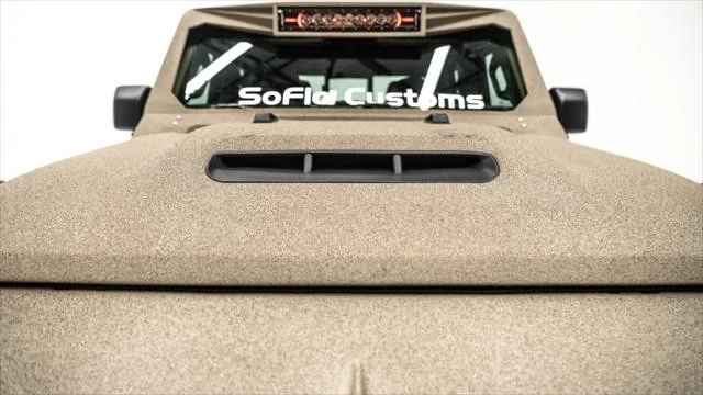 2025 Jeep JT Gladiator - Image 16 of 21