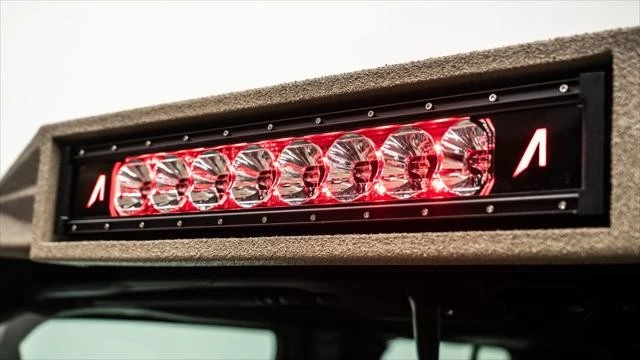 2025 Jeep JT Gladiator - Image 16 of 21