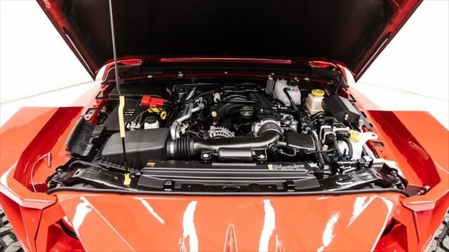 2025 Jeep JT Gladiator - Image 15 of 21