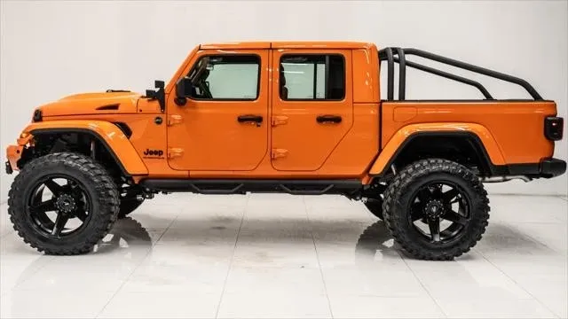 2025 Jeep JT Gladiator - Image 4 of 21
