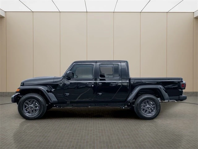 2025 Jeep JT Gladiator - Image 2 of 12