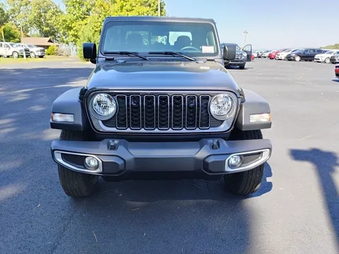 2025 Jeep JT Gladiator - Image 2 of 12