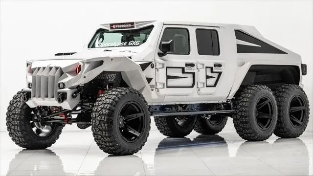 2025 Jeep JT Gladiator - Image 2 of 21