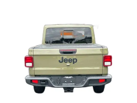 2025 Jeep JT Gladiator - Image 4 of 20