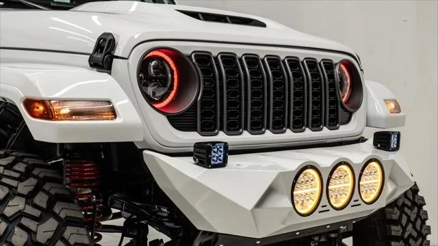 2025 Jeep JT Gladiator - Image 13 of 21