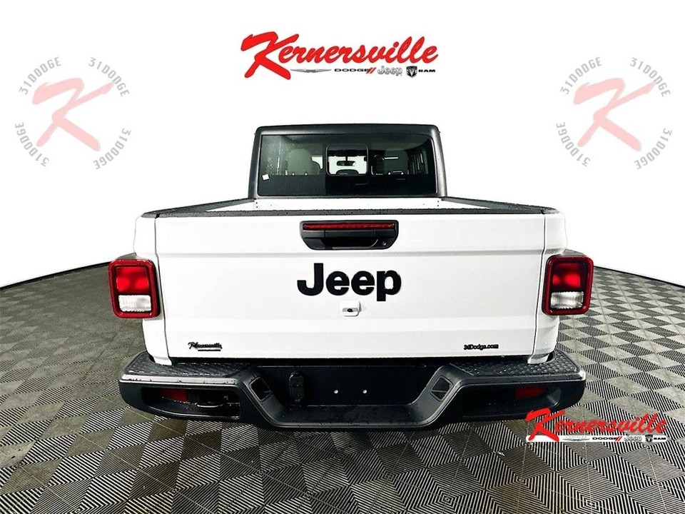 2025 Jeep JT Gladiator - Image 6 of 12