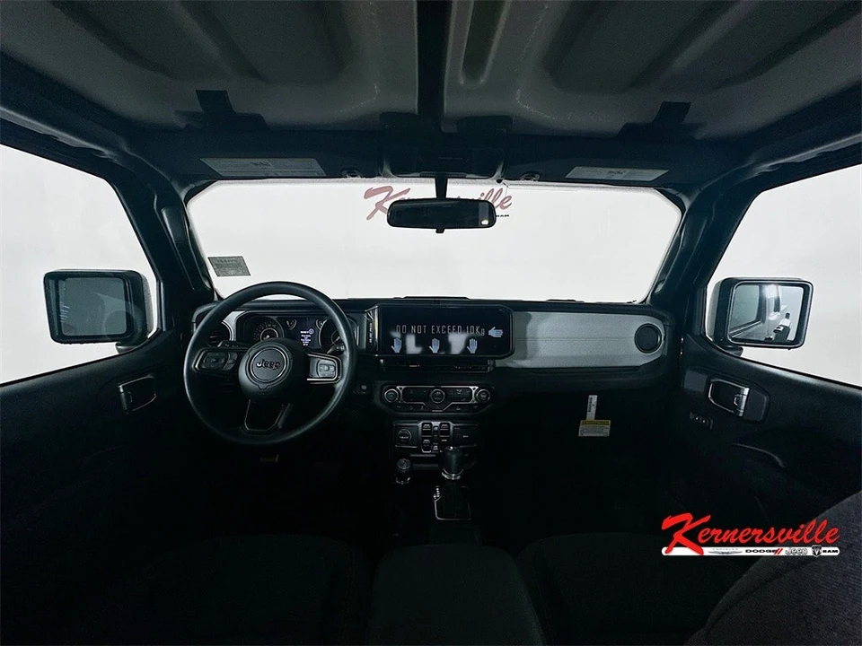 2025 Jeep JT Gladiator - Image 9 of 12