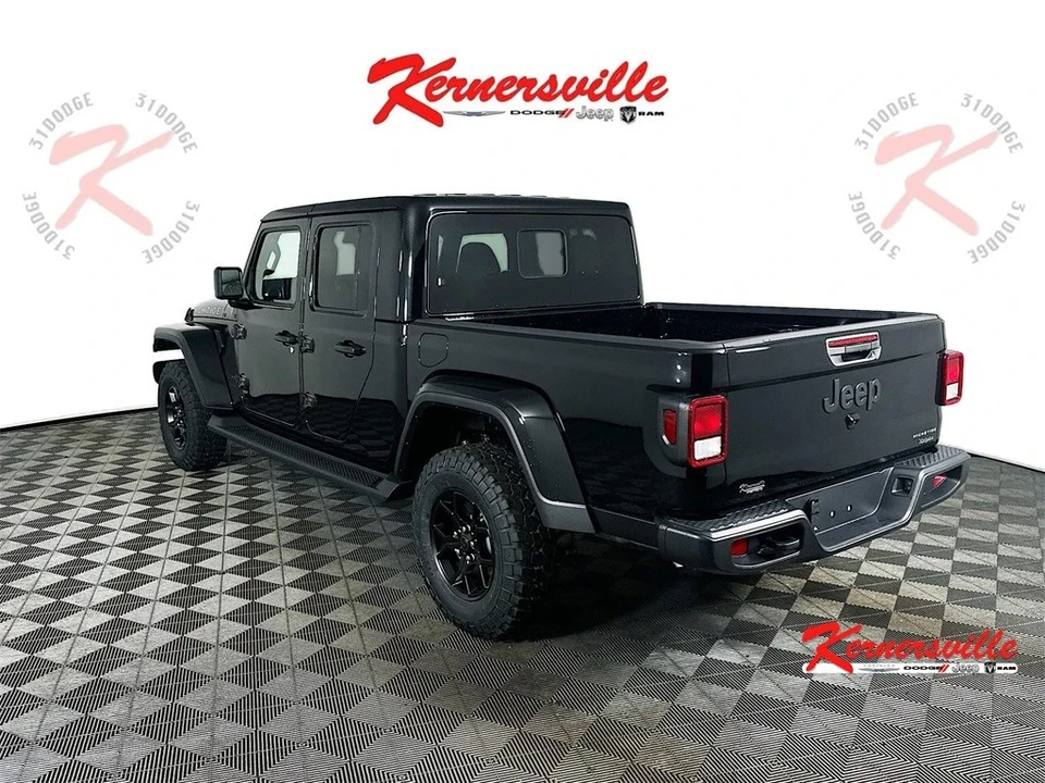2025 Jeep JT Gladiator - Image 5 of 21