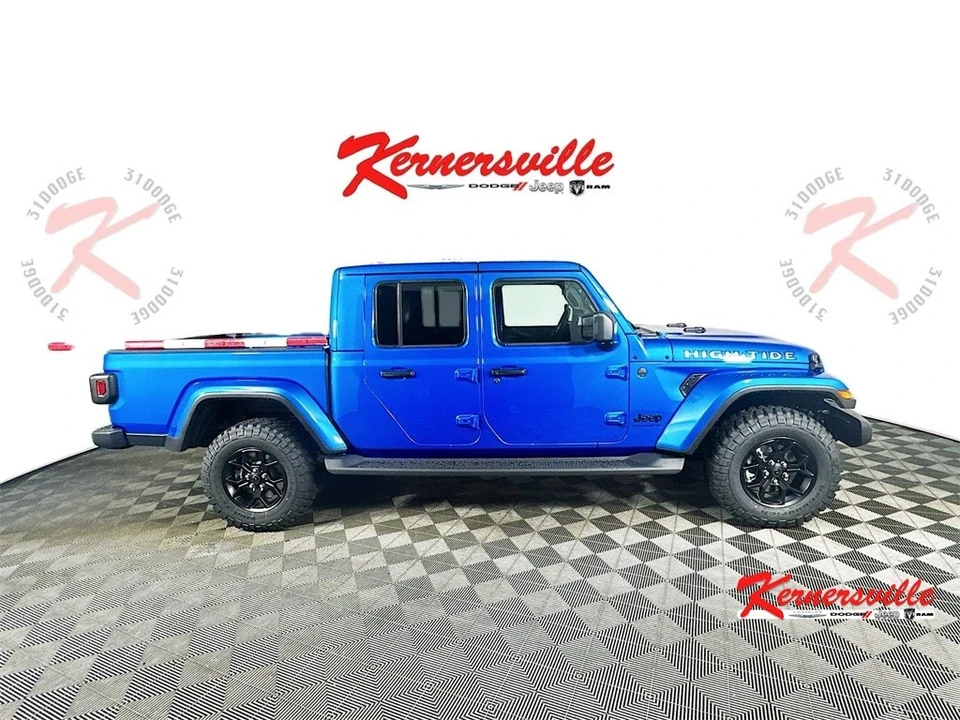 2025 Jeep JT Gladiator - Image 8 of 21