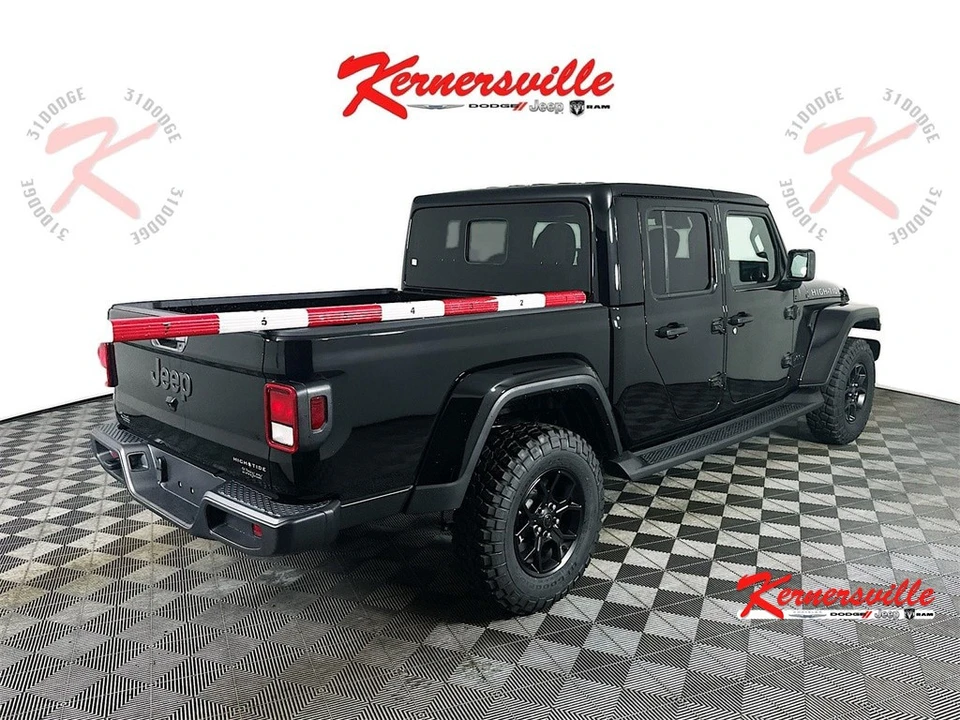 2025 Jeep JT Gladiator - Image 7 of 12