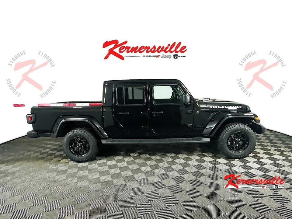 2025 Jeep JT Gladiator - Image 8 of 12