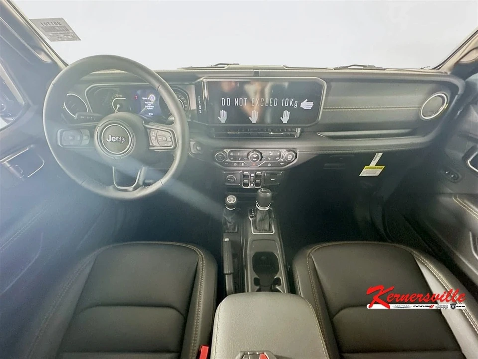 2025 Jeep JT Gladiator - Image 9 of 21