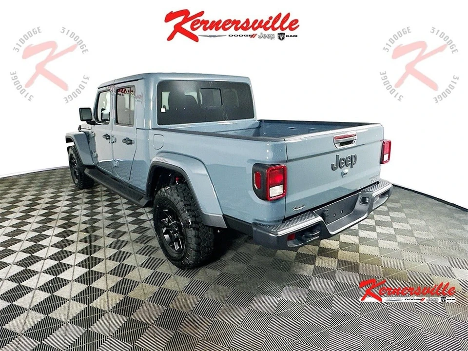 2025 Jeep JT Gladiator - Image 5 of 21