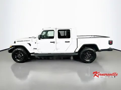 2025 Jeep JT Gladiator - Image 4 of 12