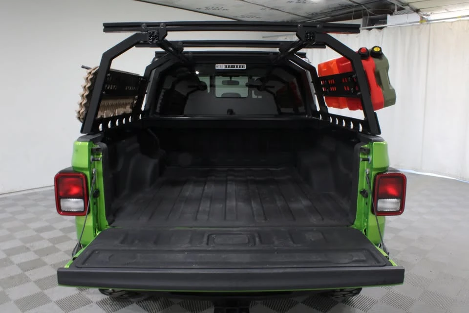 2025 Jeep JT Gladiator - Image 15 of 20
