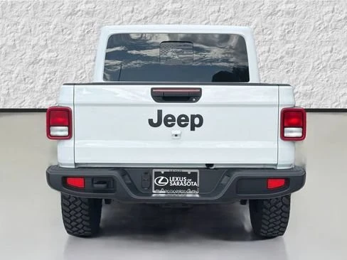 2025 Jeep JT Gladiator - Image 4 of 20